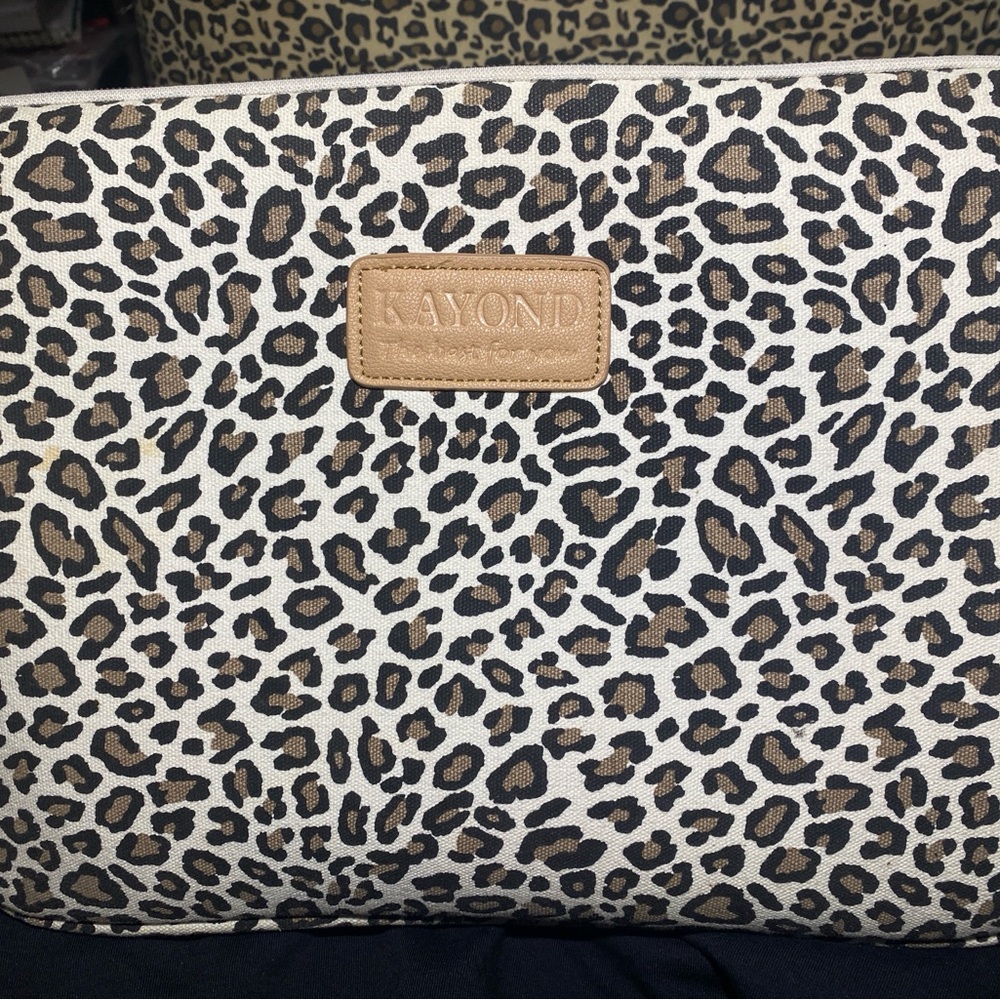 Kayond Leopard Print Tablet Sleeve